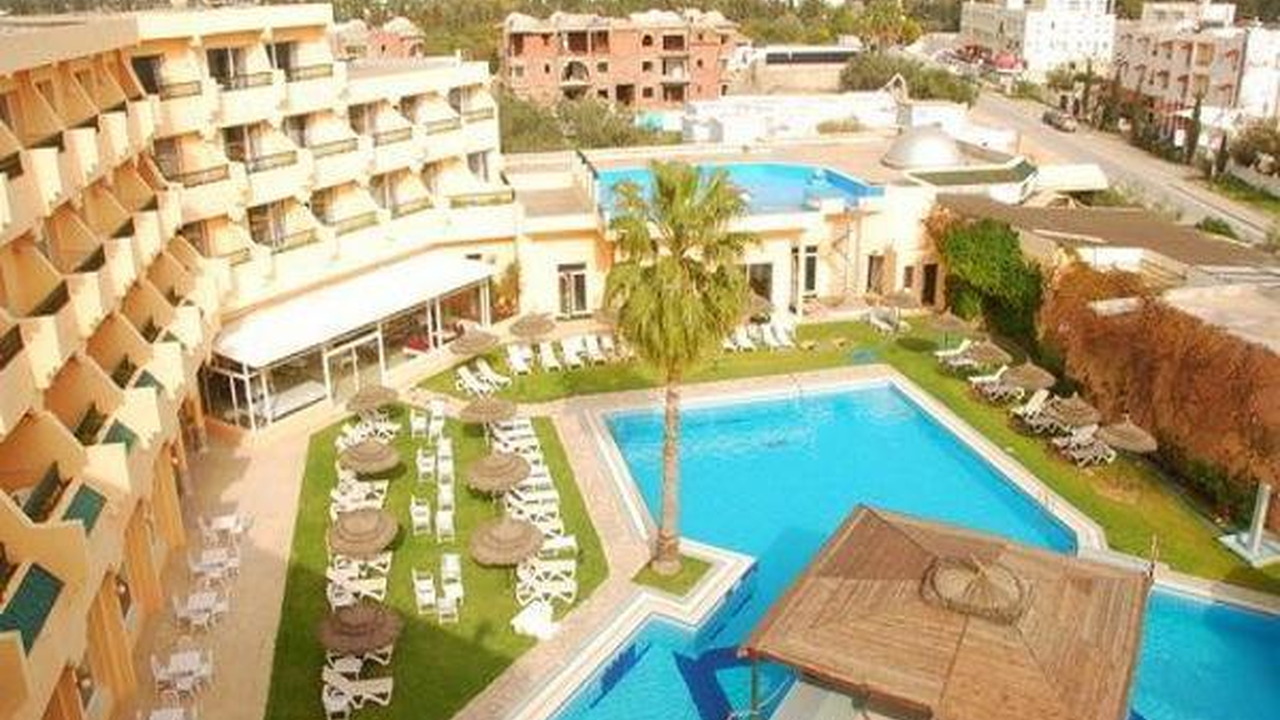 Narcisse Resort