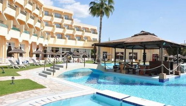 Narcisse Resort