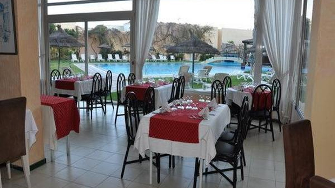 Narcisse Resort