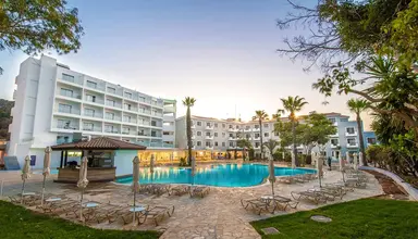 Narcissos Waterpark Resort
