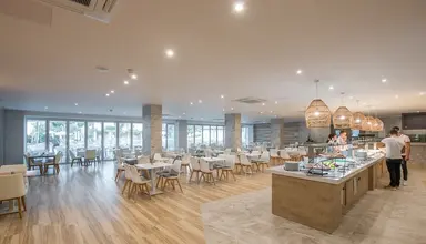 Narcissos Waterpark Resort