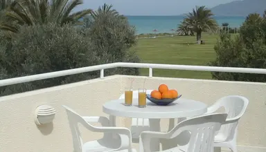 Natura Beach Hotel & Villas