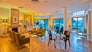 Natura Beach Hotel & Villas