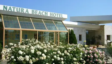 Natura Beach Hotel & Villas