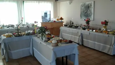 Natura Beach Hotel & Villas