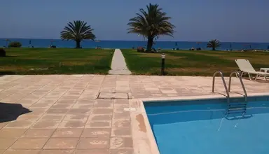 Natura Beach Hotel & Villas