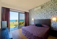 Natura Beach Hotel & Villas