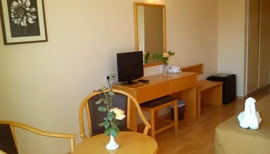 Natura Beach Hotel & Villas