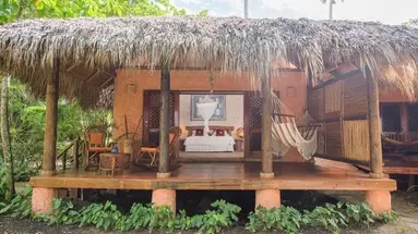 Natura Cabana