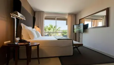 Nau Sao Rafael Suites
