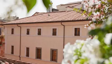 Navona Palace Luxury Inn