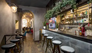 Navona Palace Luxury Inn