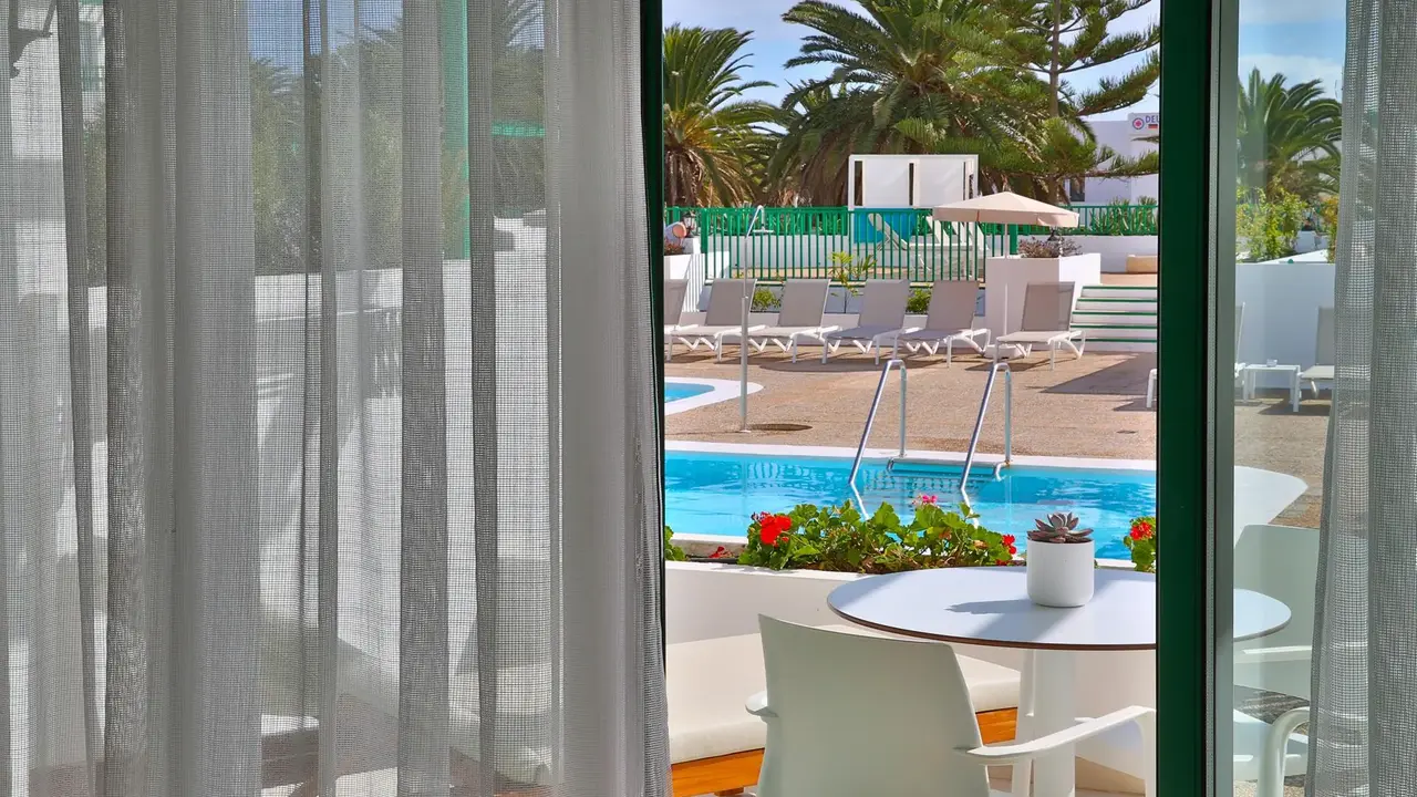 Nazaret Sol (Costa Tequise)