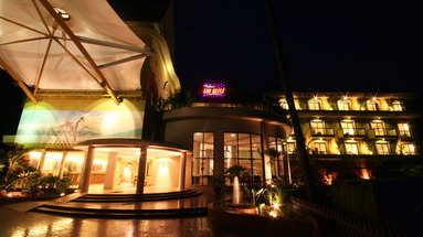 Neelams The Glitz