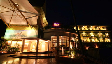 Neelams The Glitz