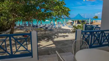 Negril Tree House Resort