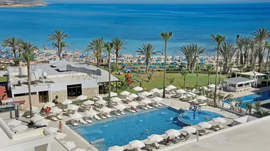 Nelia Beach