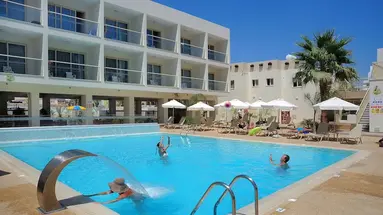 Nelia Gardens