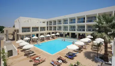 Nelia Gardens