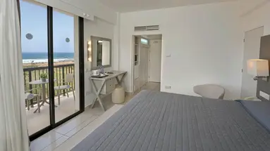 Nelia Sea Breeze