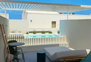 Neo Suites