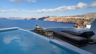 Neptune Luxury Suites