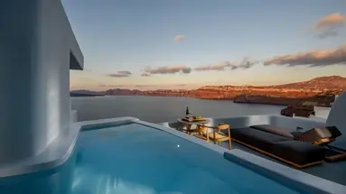 Neptune Luxury Suites