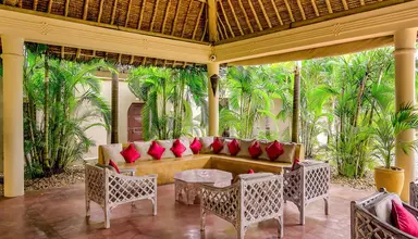 Neptune Paradise Beach Resort & Spa