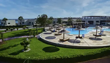 New Eagles Aqua Park Resort