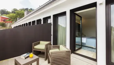 Neya Porto