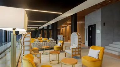 Neya Porto