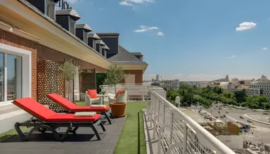 NH Collection Madrid Colon