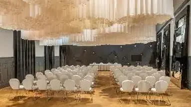 NH Collection Prague Carlo IV