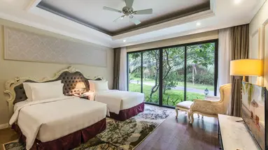 Nha Trang Marriott Resort & Spa, Hon Tre Island