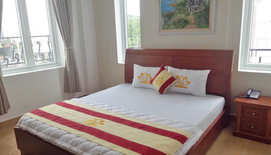 Nice Life Hotel