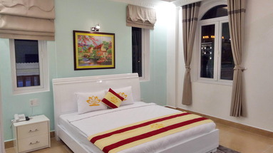 Nice Life Hotel