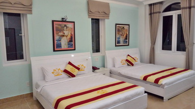 Nice Life Hotel