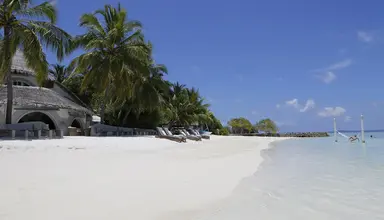 Nika Island Resort