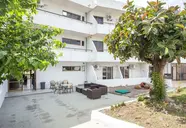 Nikos BnB