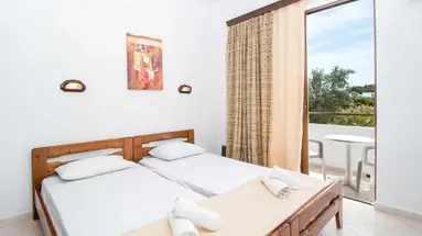 Nikos BnB
