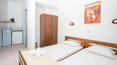 Nikos BnB
