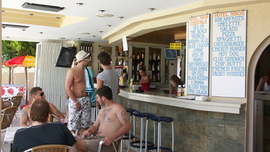 Nikos (Malia)