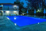 Nikos Studios
