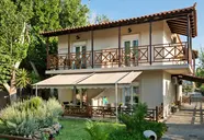 Nikos Studios