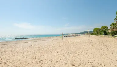 Ninos Grand Beach Resort