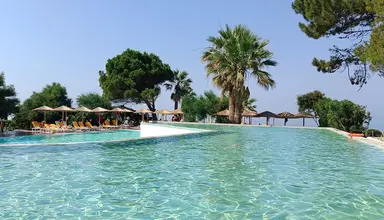 Ninos Grand Beach Resort