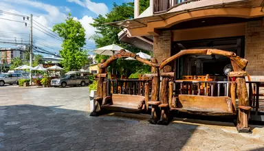 Nipa Resort