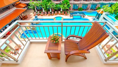 Nipa Resort
