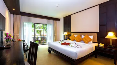 Nipa Resort