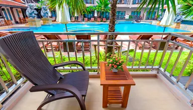 Nipa Resort